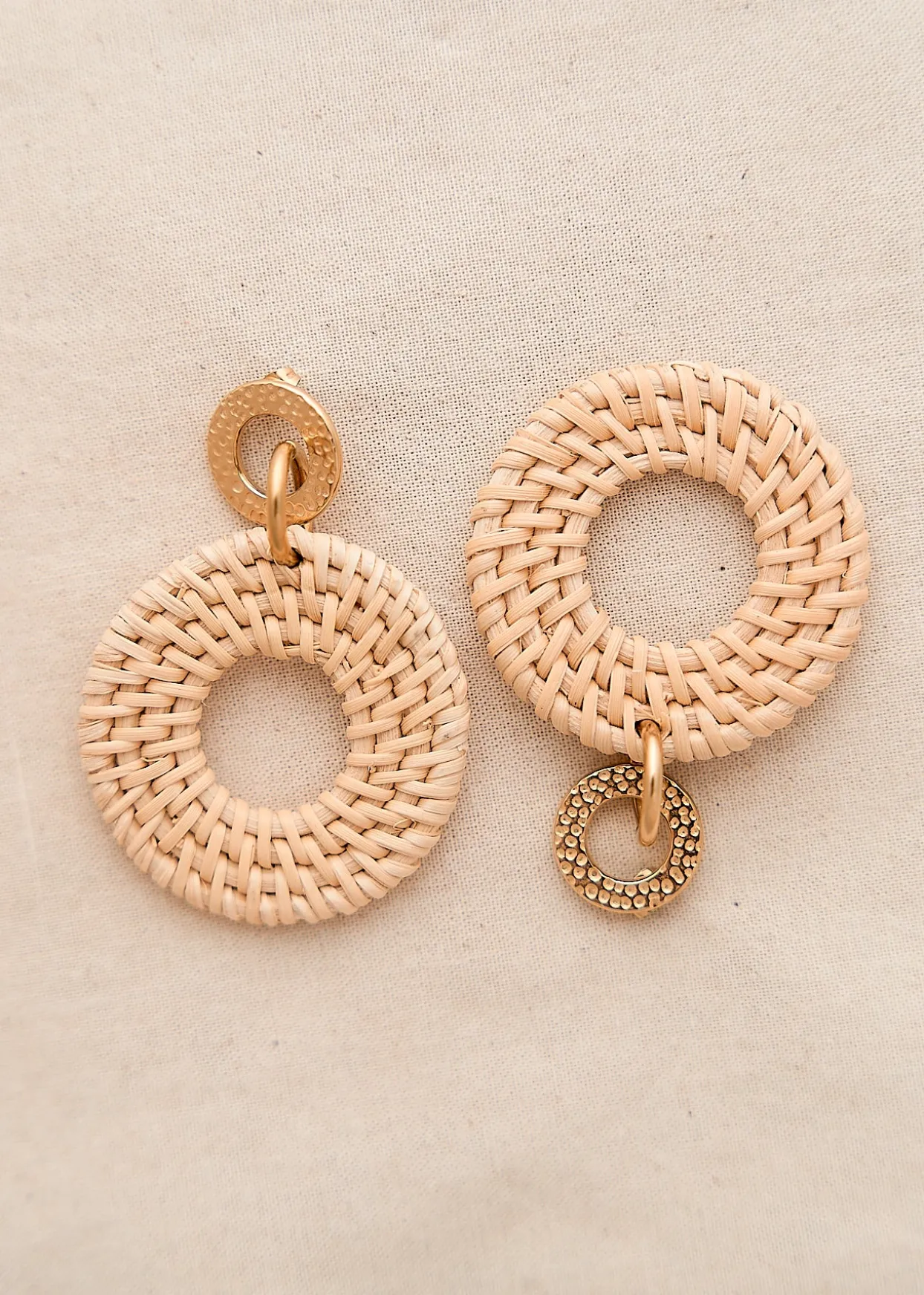 Cheap Motus Boutique Boucles d'oreilles Gala Beige-Bouclesd'oreillesGala