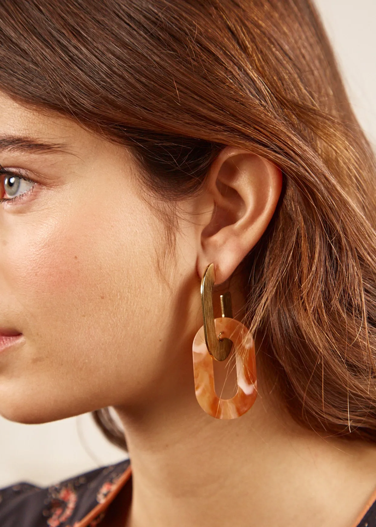 Best Motus Boutique Boucles d'oreilles Sahara BeigeDoré-Bouclesd'oreillesSahara
