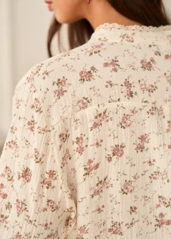 New Motus Boutique Chemise Aimée FleuriFondBeige-ChemiseAimée