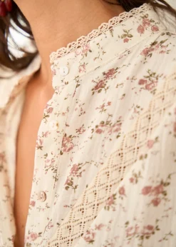 New Motus Boutique Chemise Aimée FleuriFondBeige-ChemiseAimée